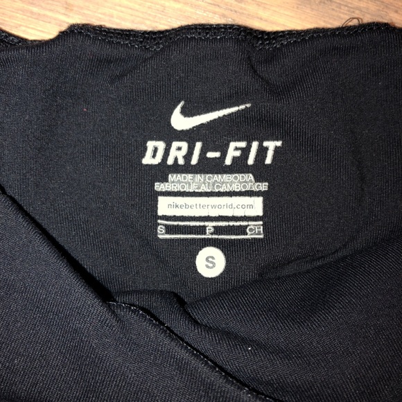 Size small  Nike Super High Rise Legging Capris - Picture 5 of 8